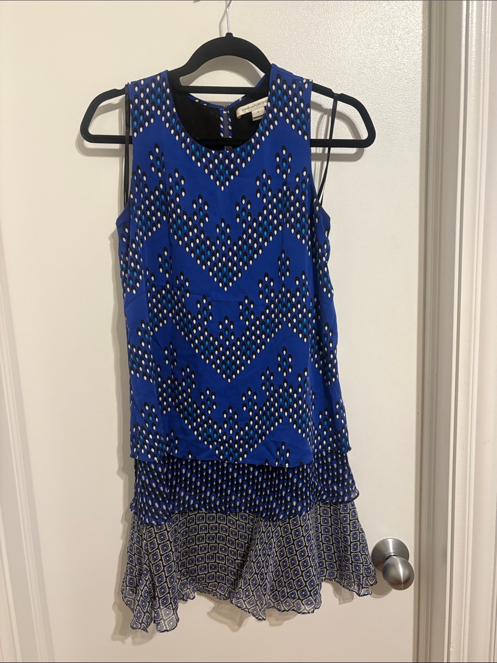 Diane Von Furstenberg Royal Blue Patterned Sleeveless Layered Camisole